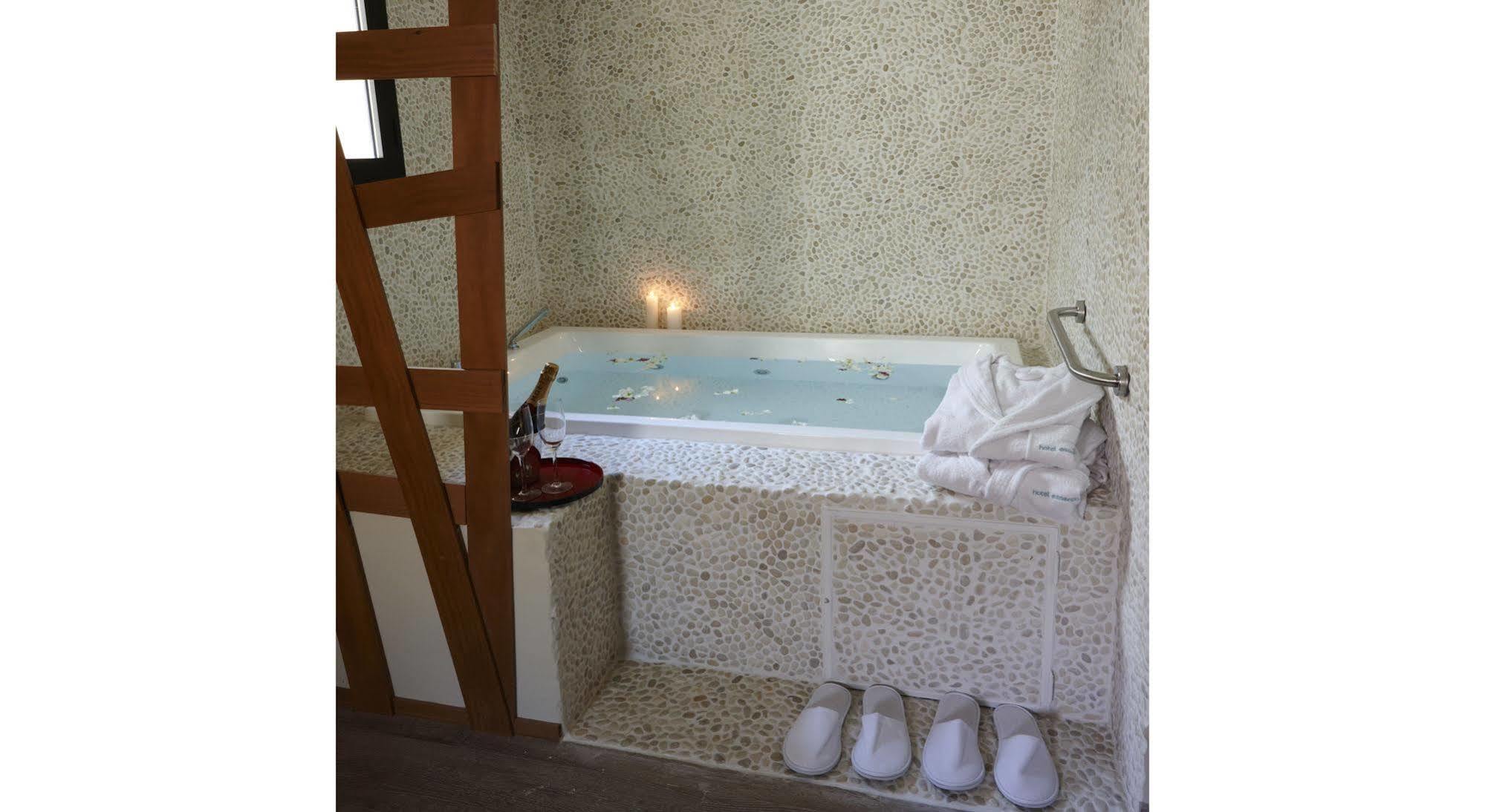 Hotel Galeria Essentia อาราเซนา ภายนอก รูปภาพ