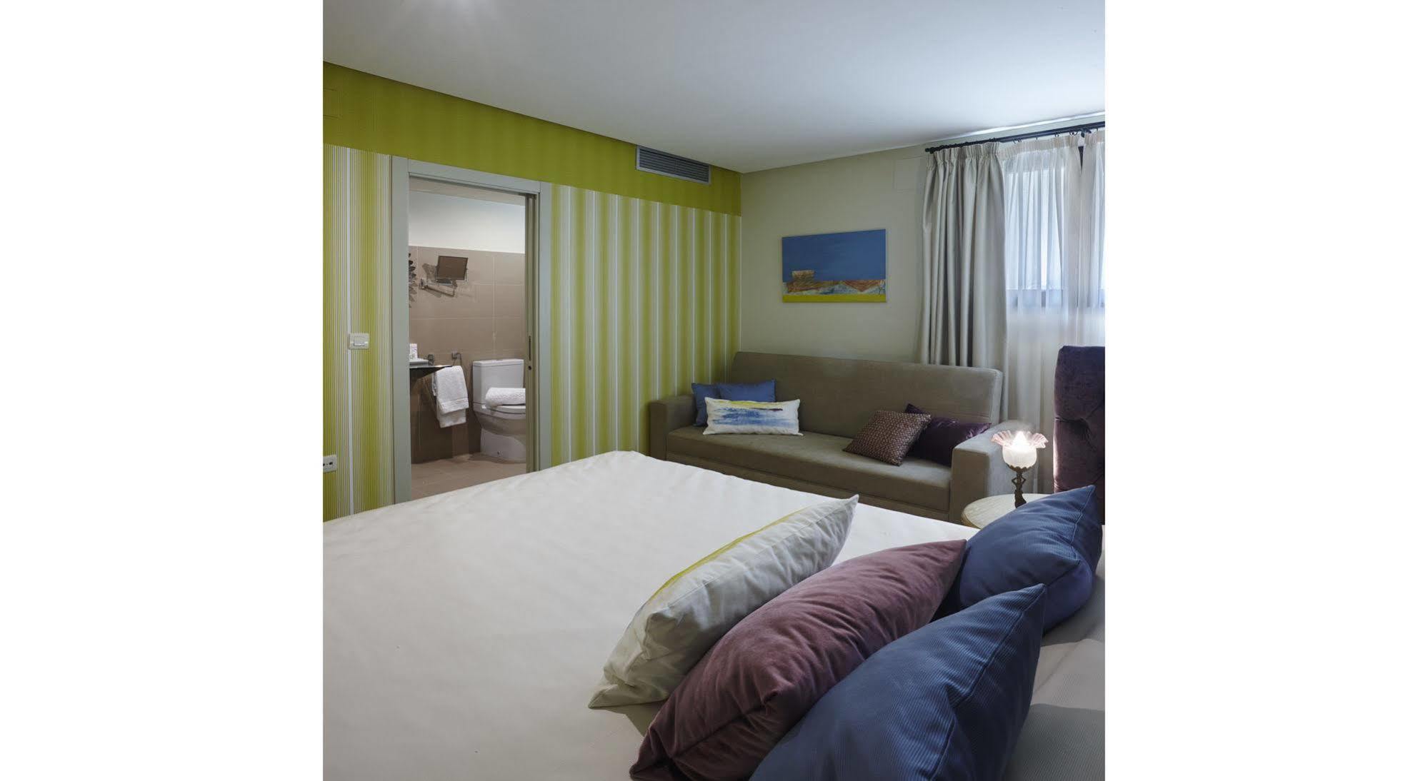 Hotel Galeria Essentia อาราเซนา ภายนอก รูปภาพ